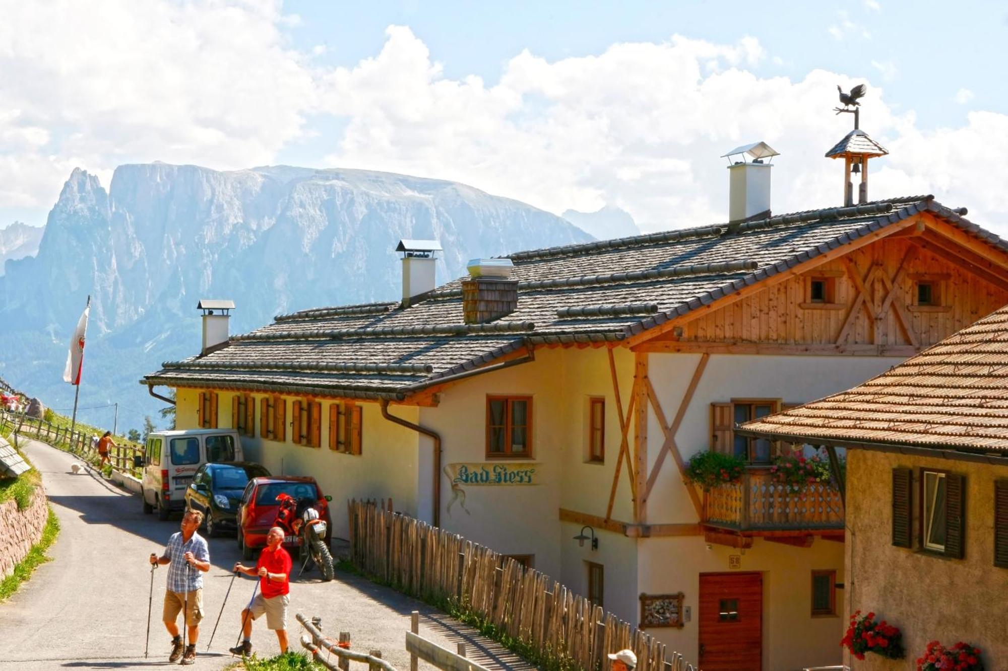 Gasthaus Bad Siess Longostagno Екстер'єр фото